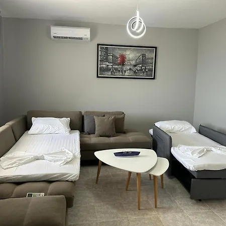 Mema's Stone Apartment *