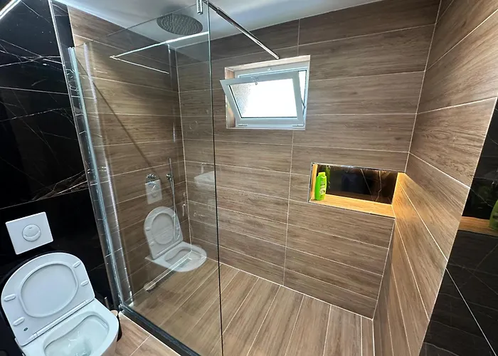 Mema's Stone * Sarande